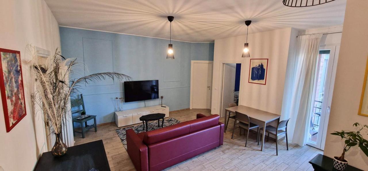 Central City Rooms M09 Apartment Болонья Экстерьер фото